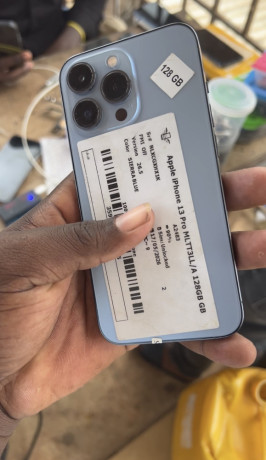 IPhone 13pro, 128 gig ,battery health 85%